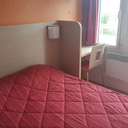 Premiere Classe Hotel Plaisir