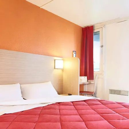 Premiere Classe Hotel