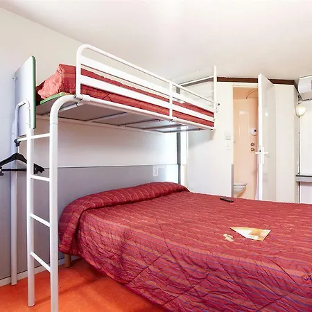 Premiere Classe Hotel