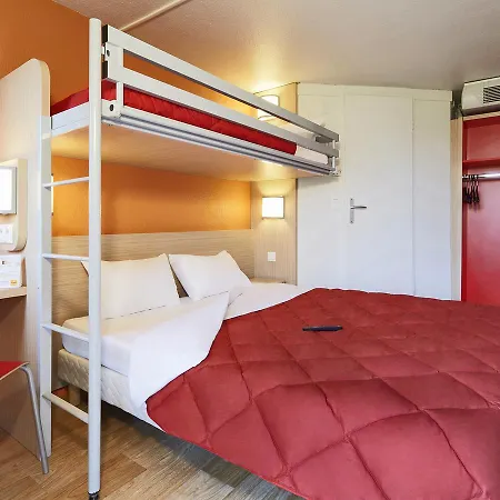 Premiere Classe Hotel 3*
