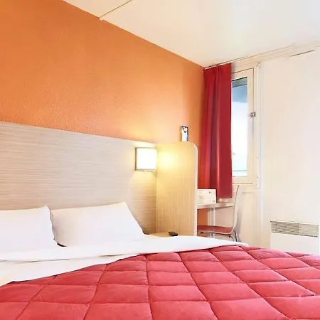 Premiere Classe Hotel 3*